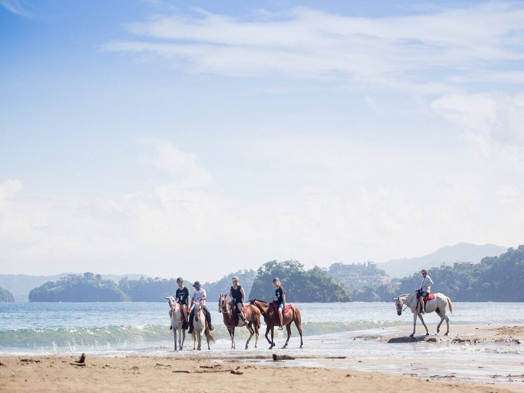 Guanacaste horse-riding adventure