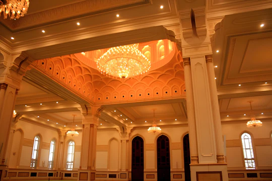 Salalah City Tour in Polish with Mosque and Market Visit