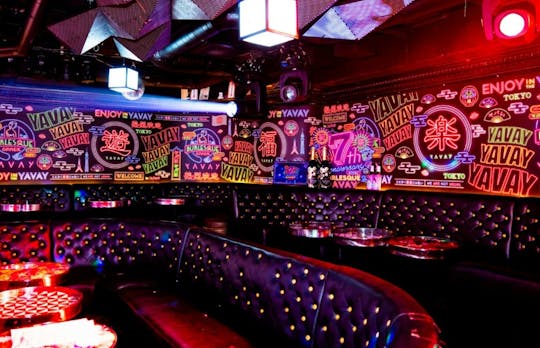 Rappongi Burlesque Annex Yavay VIP Seat Experience