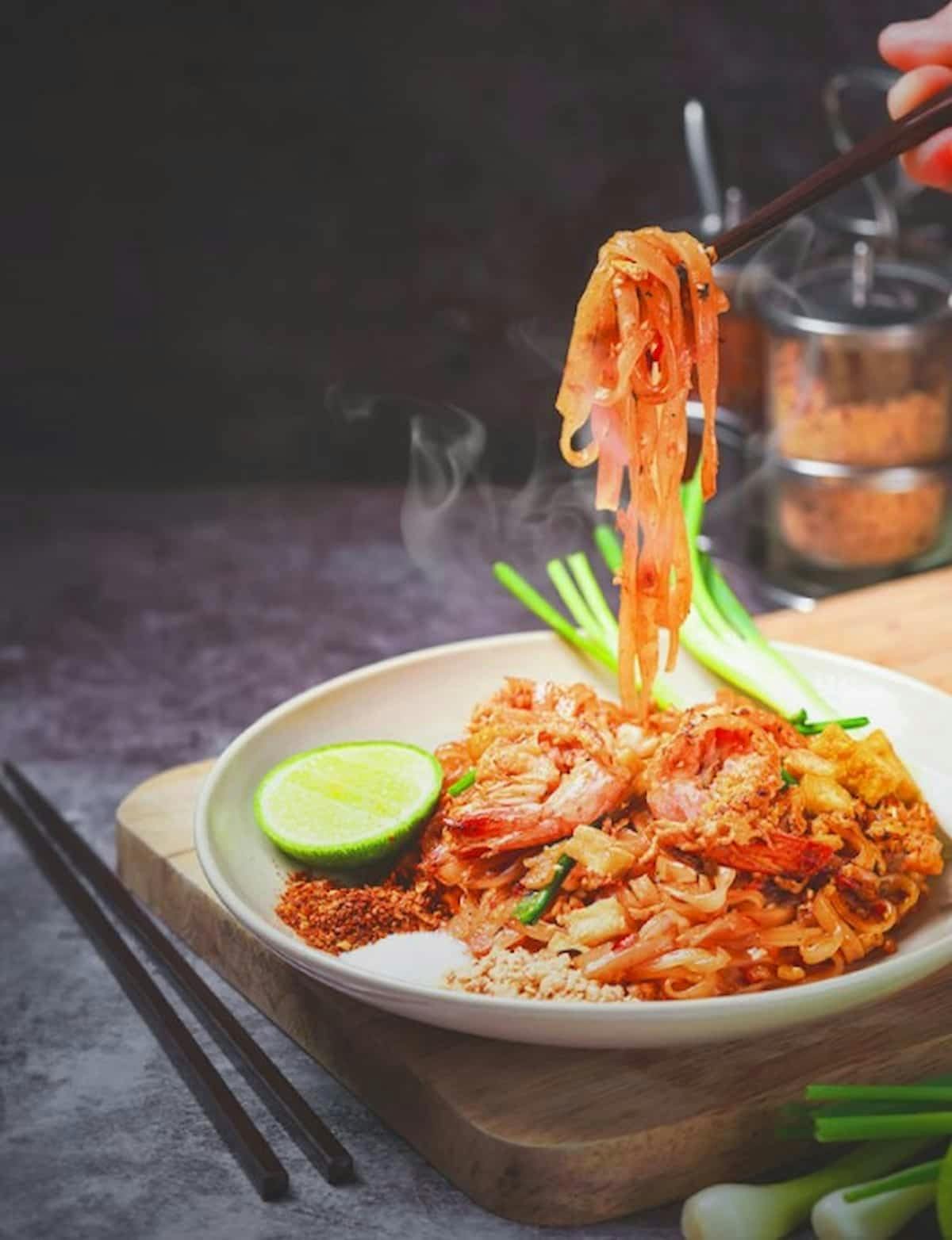 24-hour Bangkok Foodie Pass with 8+ Perks