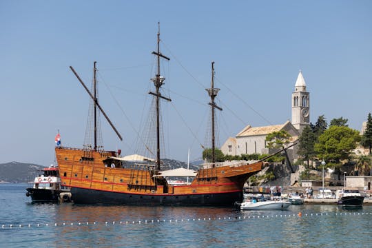 Crociera sulle isole Elafiti con nave Carrack