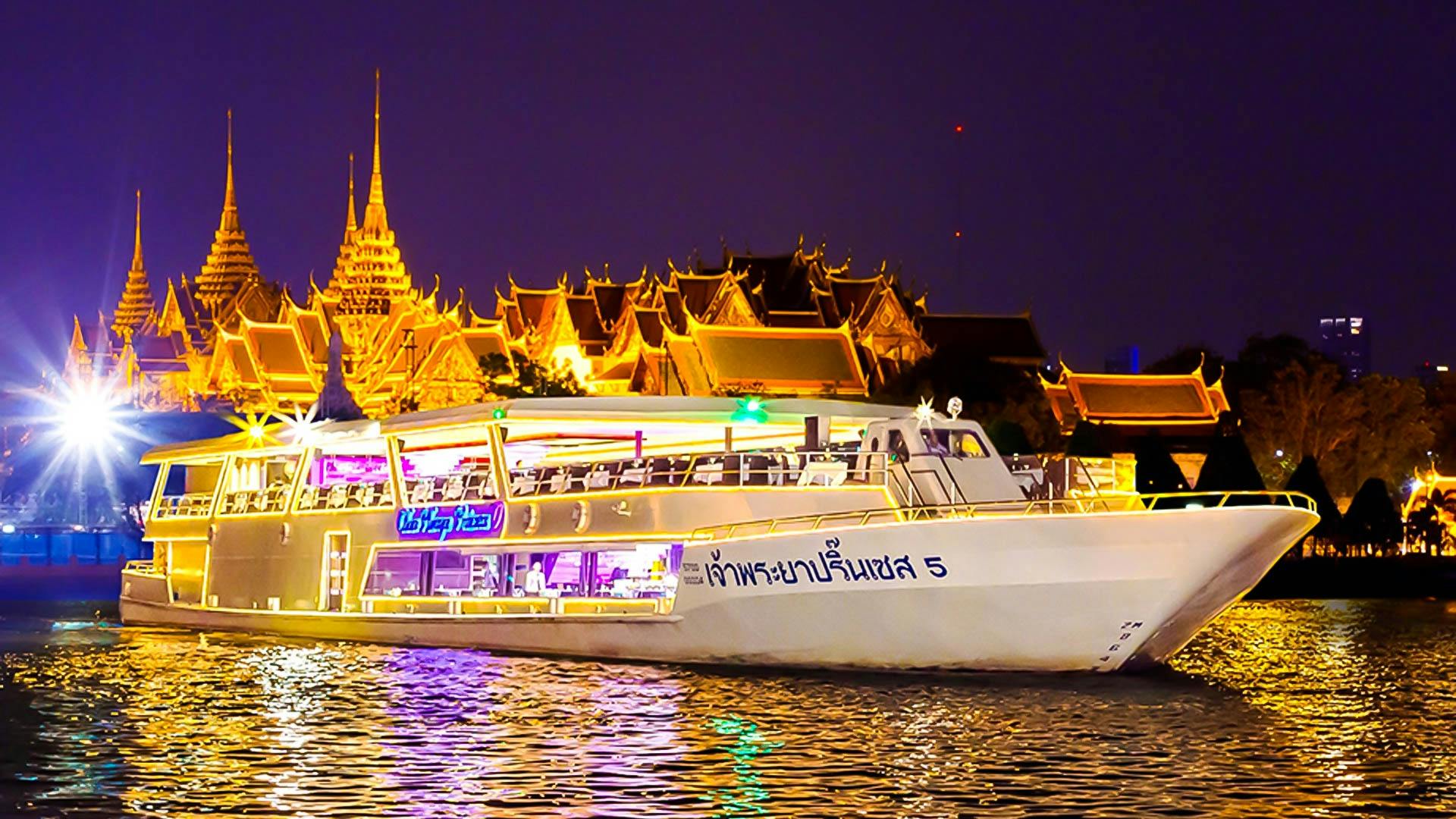 Dinner Cruise on Chao Phraya River in Bangkok