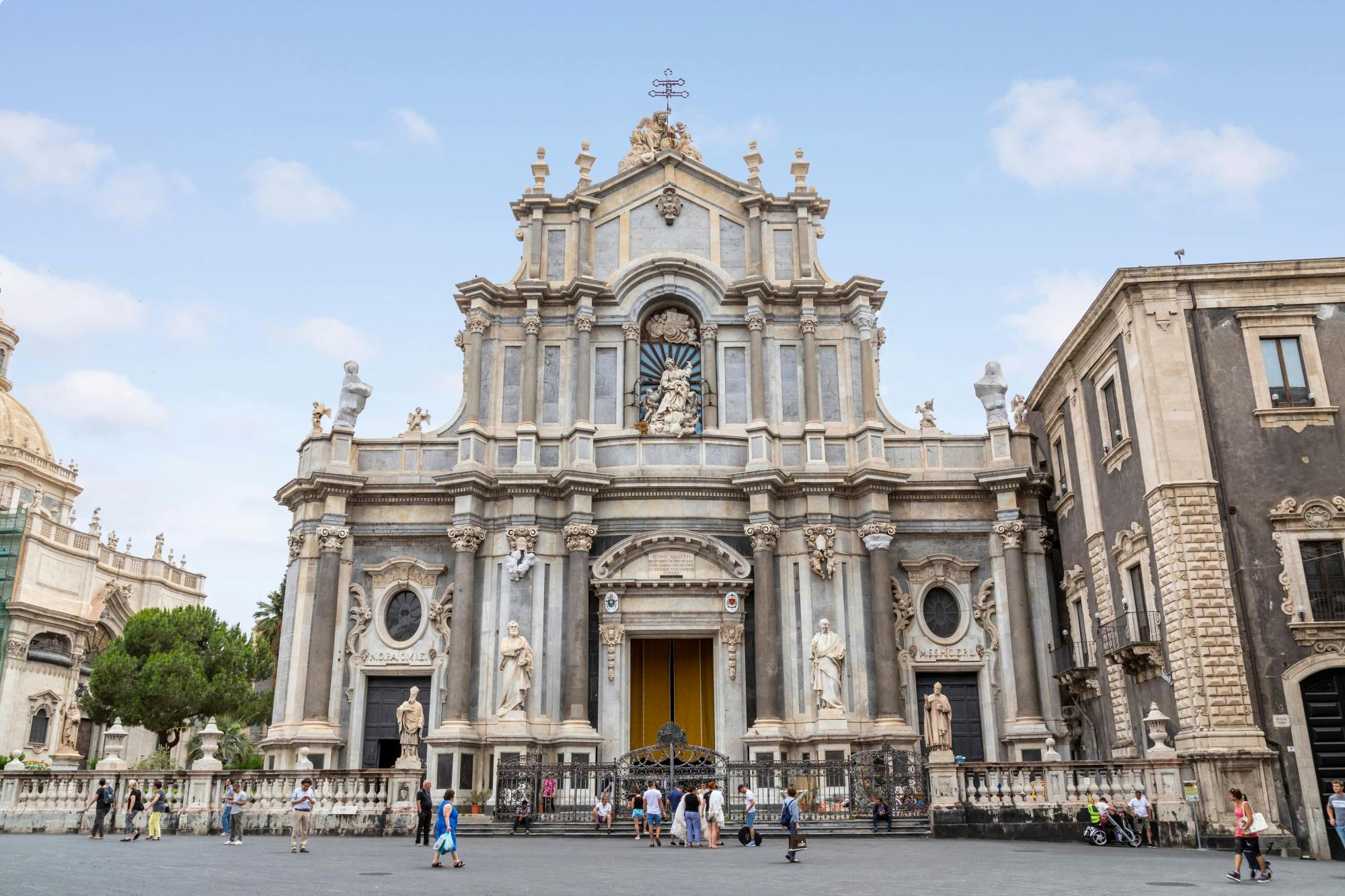 Catania highlights half-day tour from Taormina