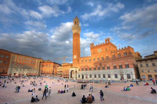 Kleingruppentour nach Siena und San Gimignano mit Abendessen ab Florenz