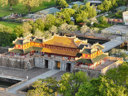 Hue discovery small group tour
