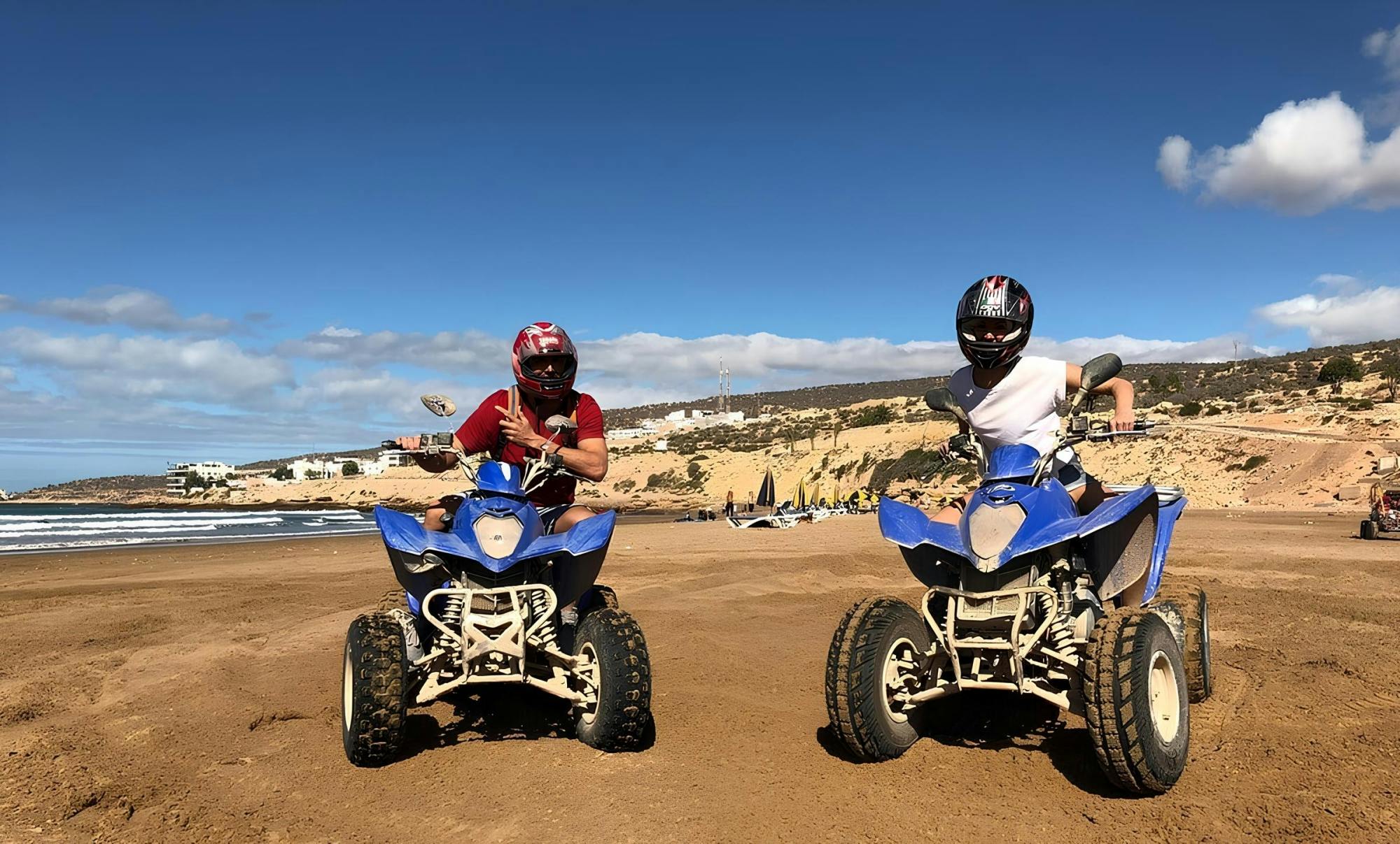 Passeio pelas Dunas do Saara saindo de Agadir com quadriciclo, passeio de camelo e churrasco