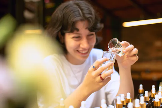 Workshop de fabricação de perfumes com lanches e bebidas em Istambul