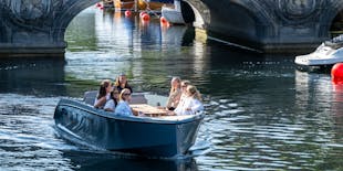 1-hour boat harbour tour in Copenhagen