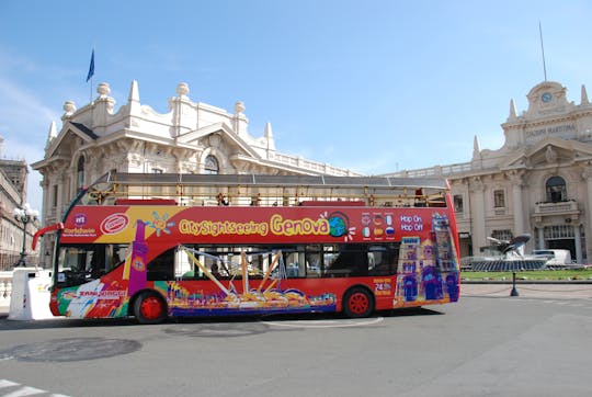 Tour VIP em Gênova de ônibus aberto com passe hop-on hop-off