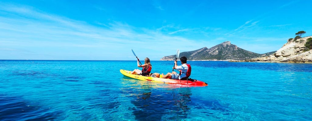 Nat Geo Day Tour: Como un explorador Nat Geo, en kayak por los mares prístinos de Mallorca