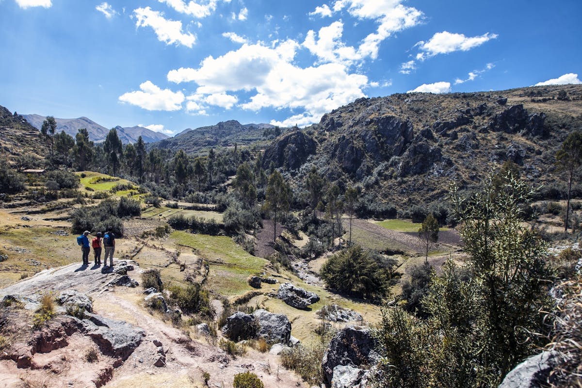 Private full-day hike to Balcon del Diablo