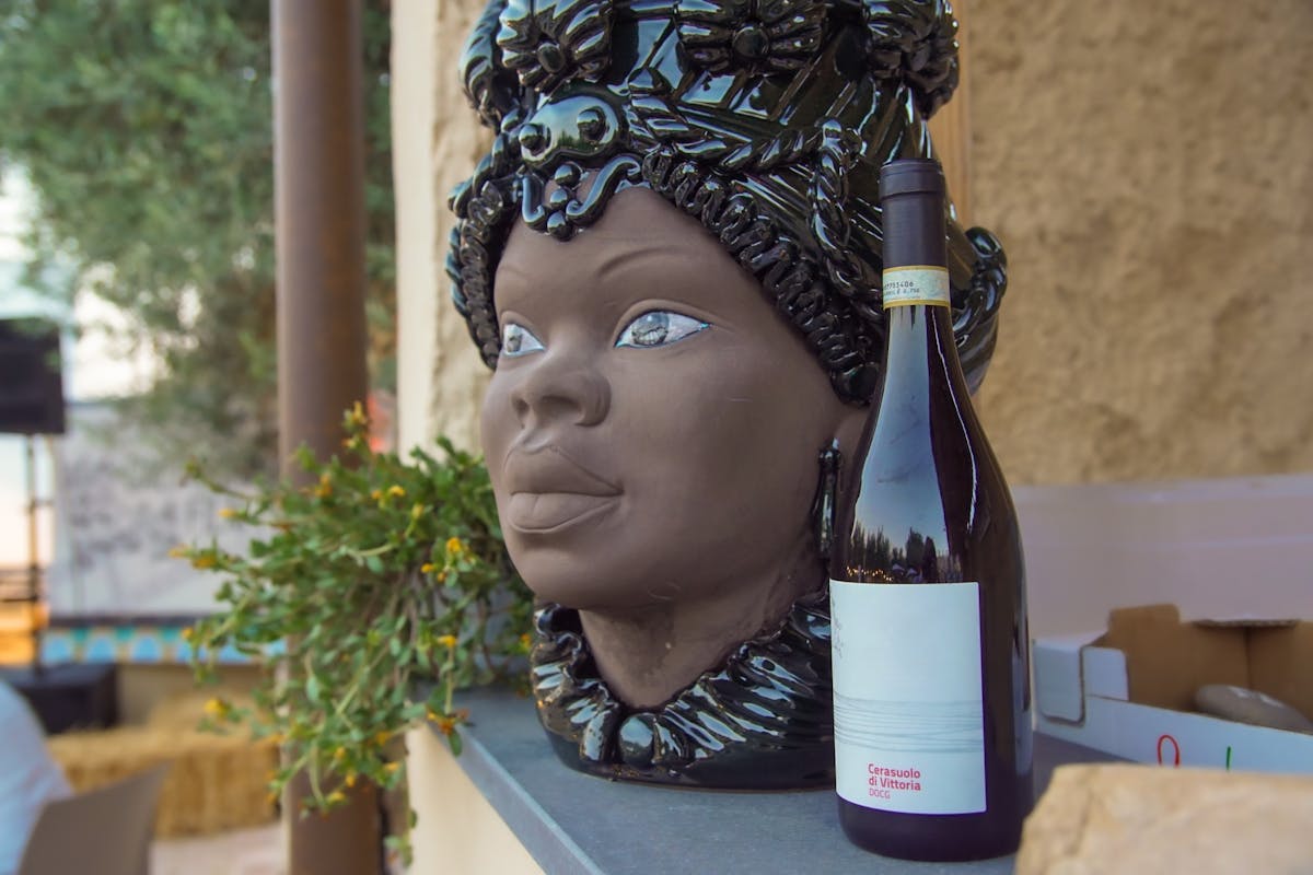 Degustazione di vini e brunch della Tenuta Valle delle Ferle a Caltagirone