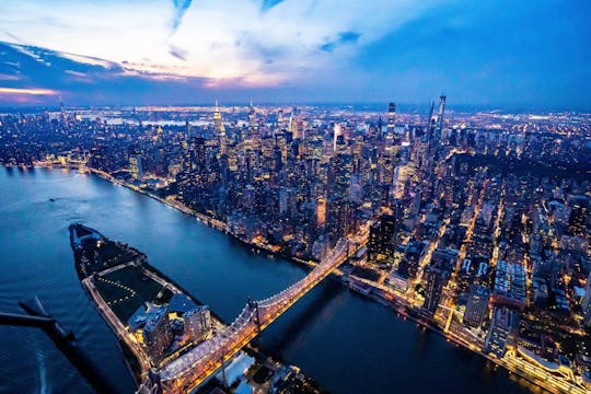 Shared NYC Helicopter Tour from Westchester