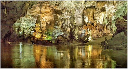 Phong Nha cave from Hue, Quang Binh tour