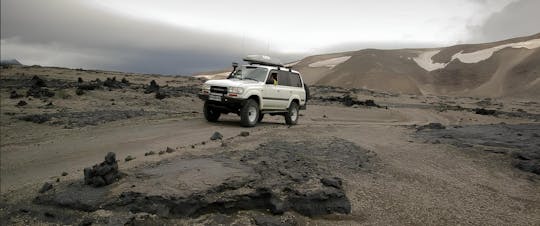 Hele dag Etna 4x4 excursie met wijnmakerijlunch vanuit Taormina