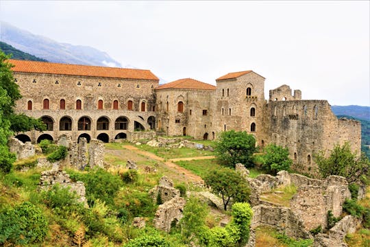 Full-day tour of Mystras fortress in Peloponnese with transfer