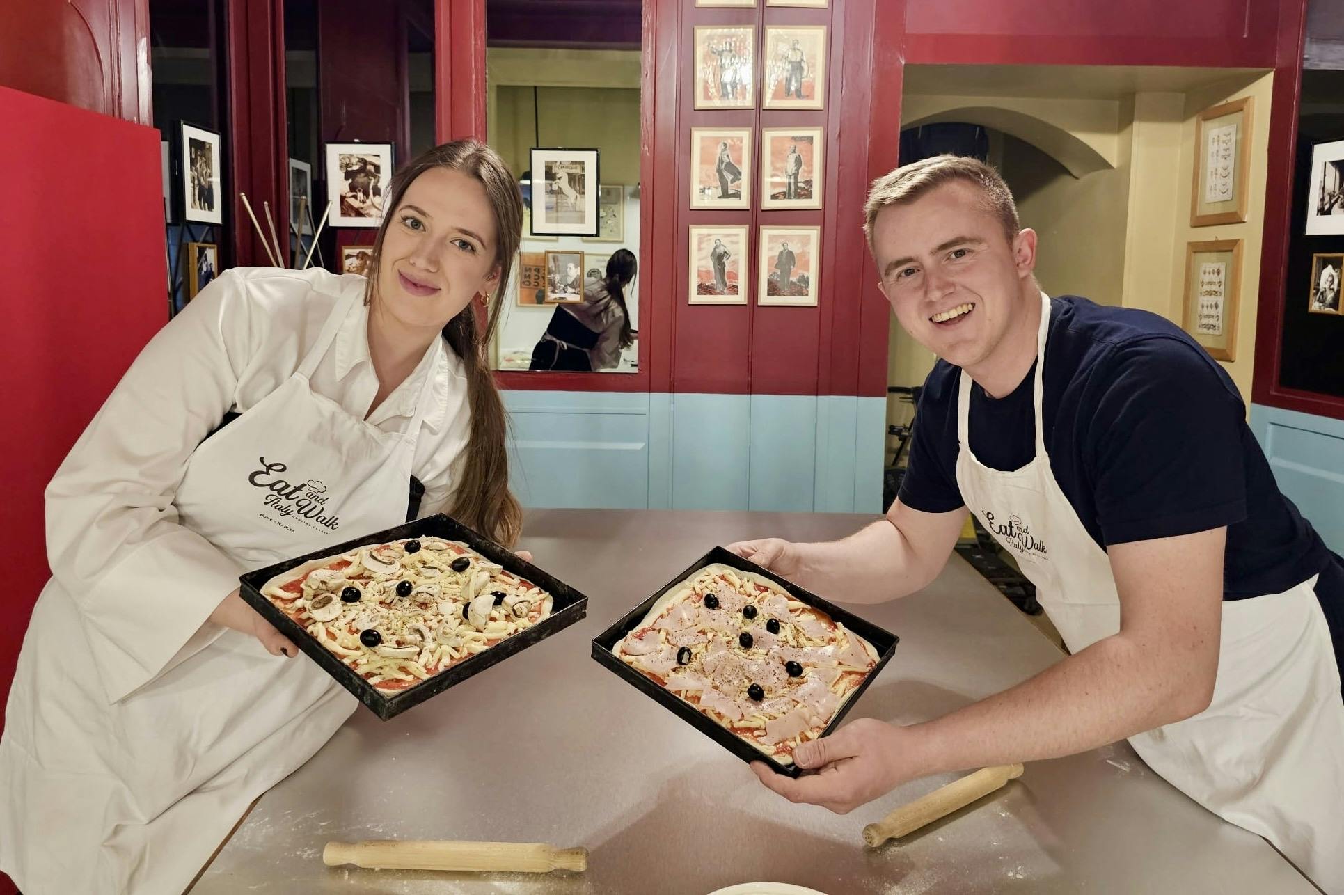 Pizza- und Tiramisu-Kochkurs mit einem einheimischen Koch in Rom