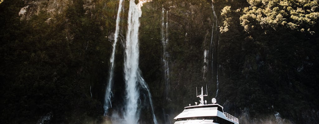 Milford Sound Luxe Cruise met optionele lunch