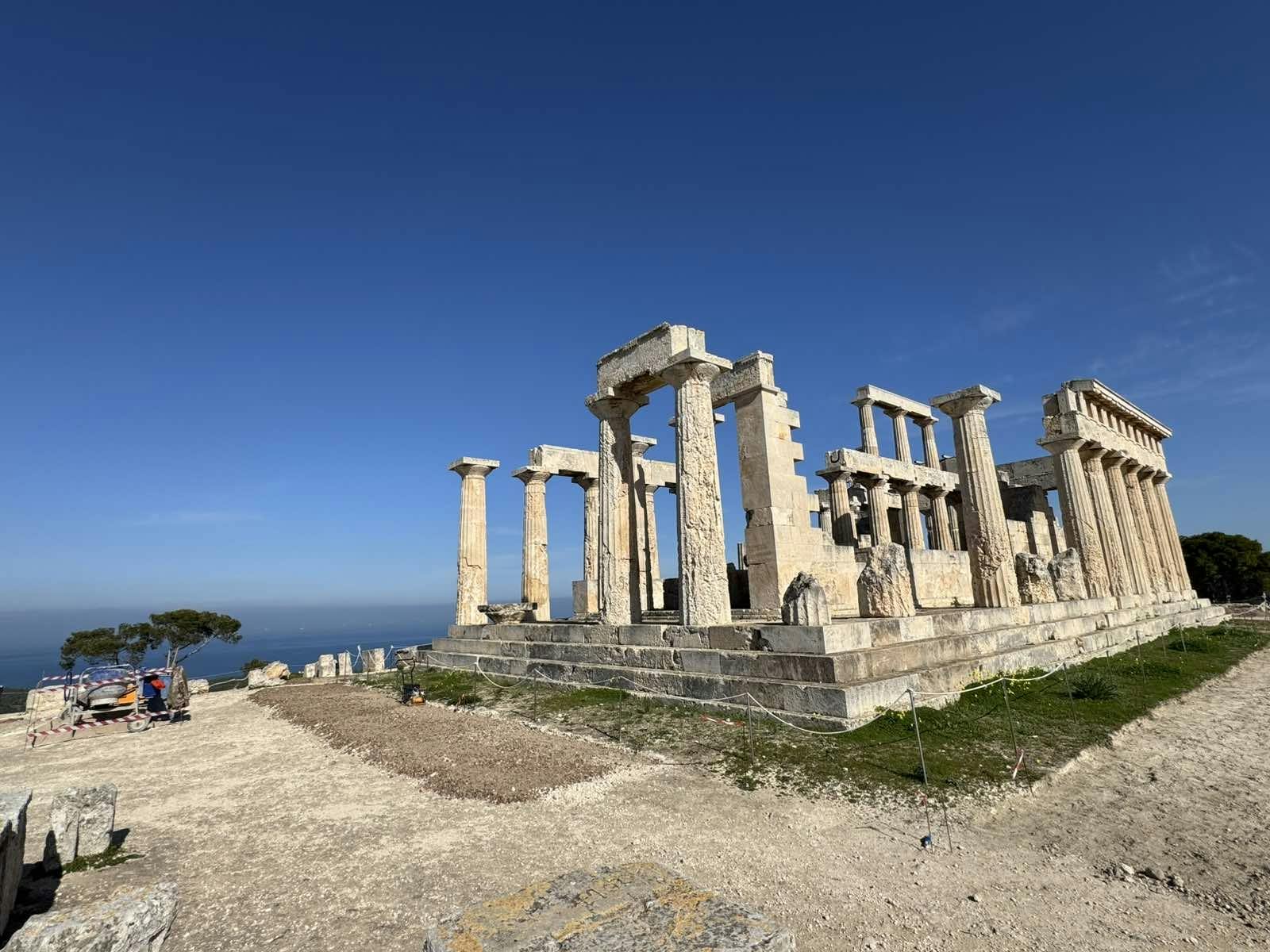 Dagtocht naar het eiland Aegina vanuit Athene per bus en boot