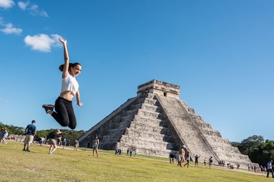 Classic Chichen Itza day trip with Cenote Hubiku and Valladolid