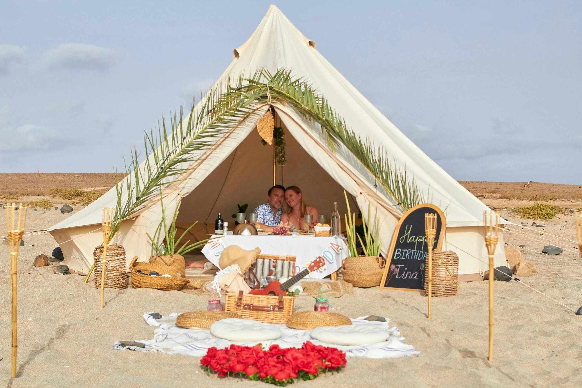 Expérience romantique de glamping sur la plage de Sal, avec transferts.