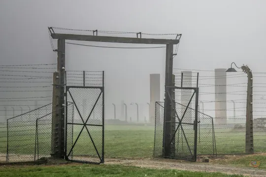Auschwitz-Birkenau Visita guiada en español con recogida en el hotel