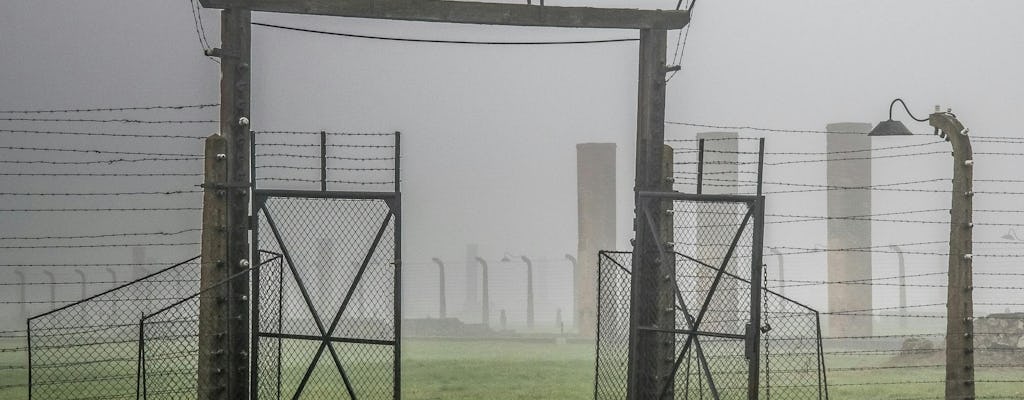 Auschwitz-Birkenau Spanish Guided Tour with Hotel Pick-Up