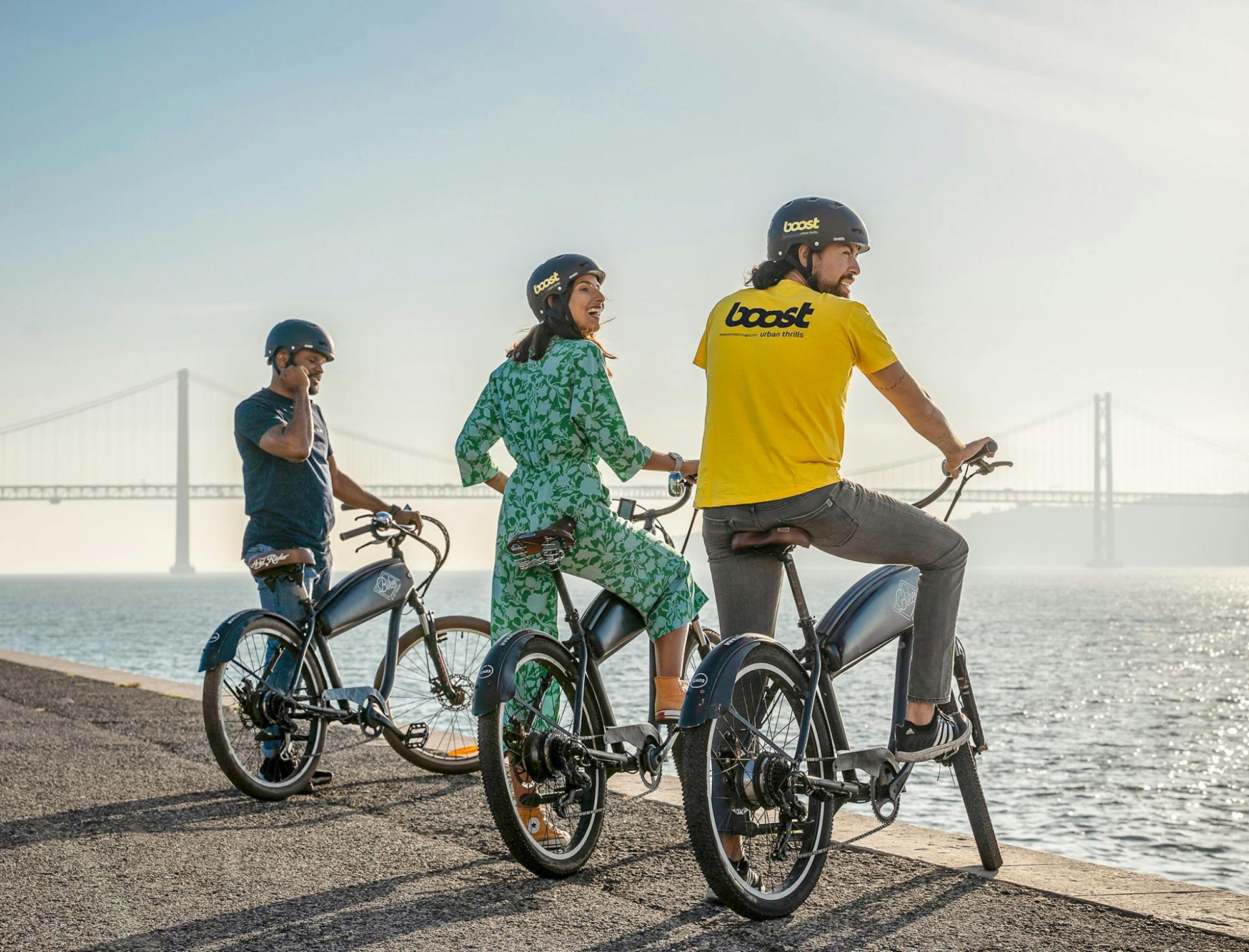 E-Bike-Tour entlang des Flusses Tejo in Lissabon