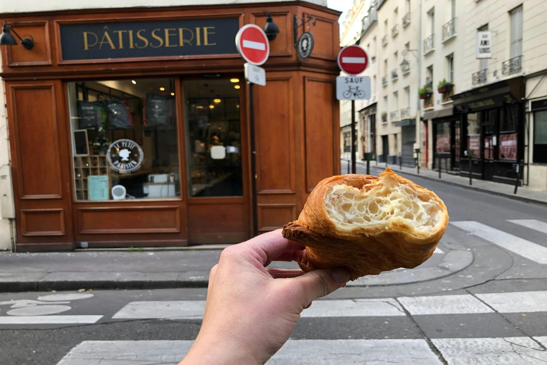 Pastry and and chocolate guided tour in Paris