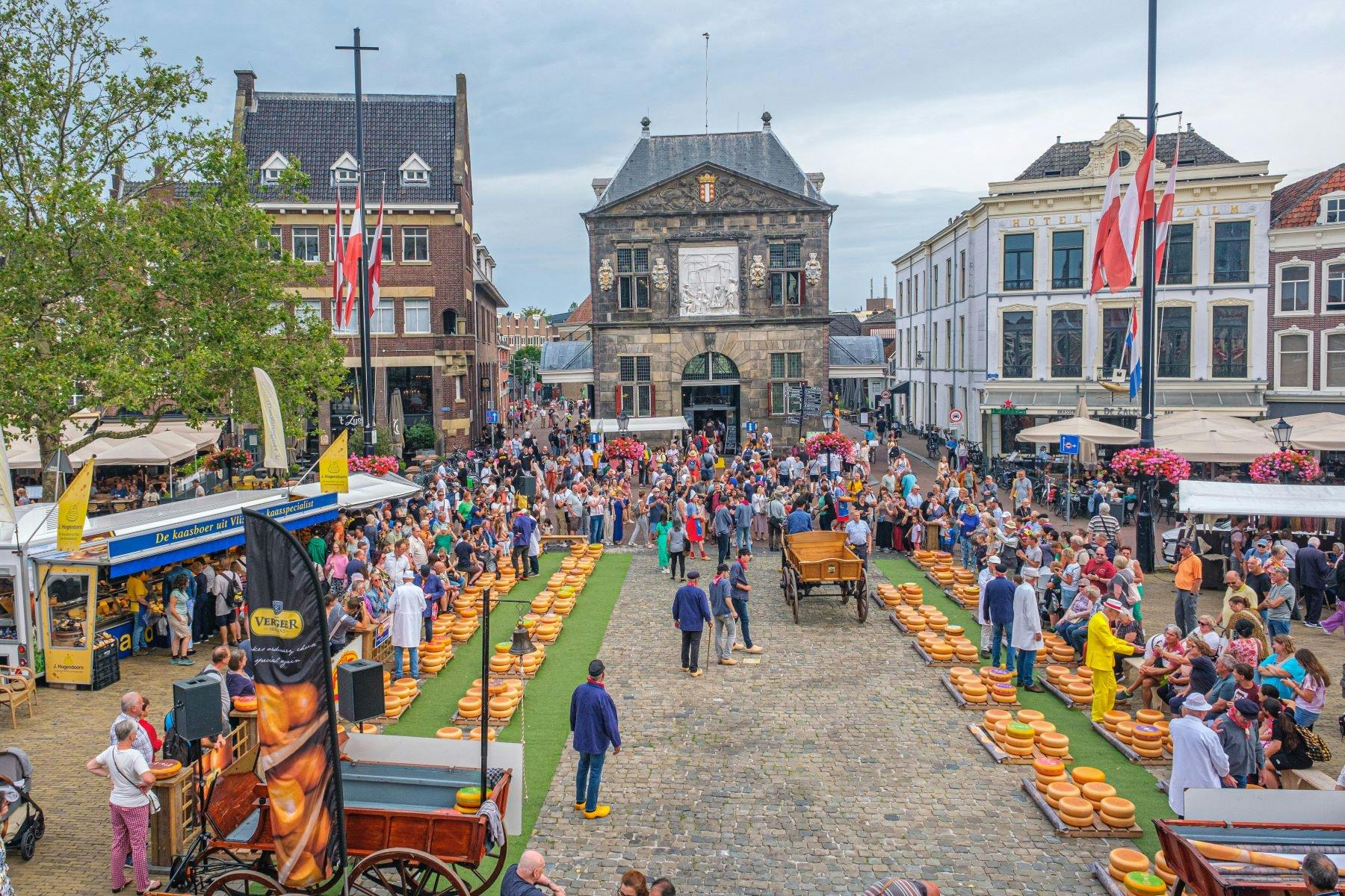 Dutch Cheese Market Experience in Edam, Gouda or Alkmaar