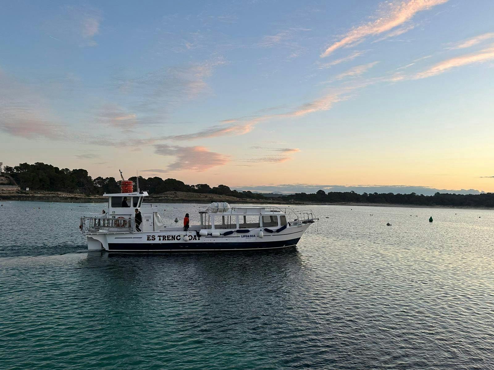 2-hour Es Trenc Boat Sunset in Mallorca