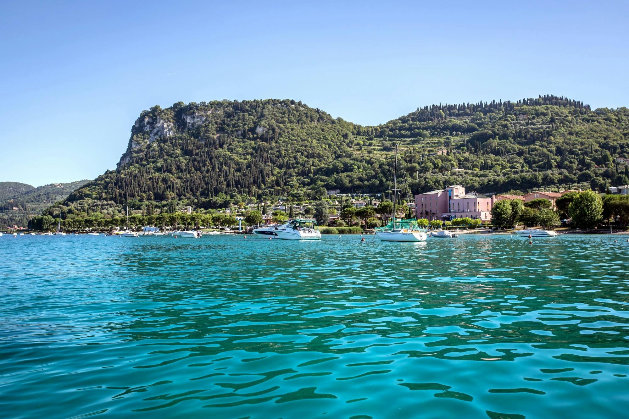 Lake Garda tour with boat trip from western hotels