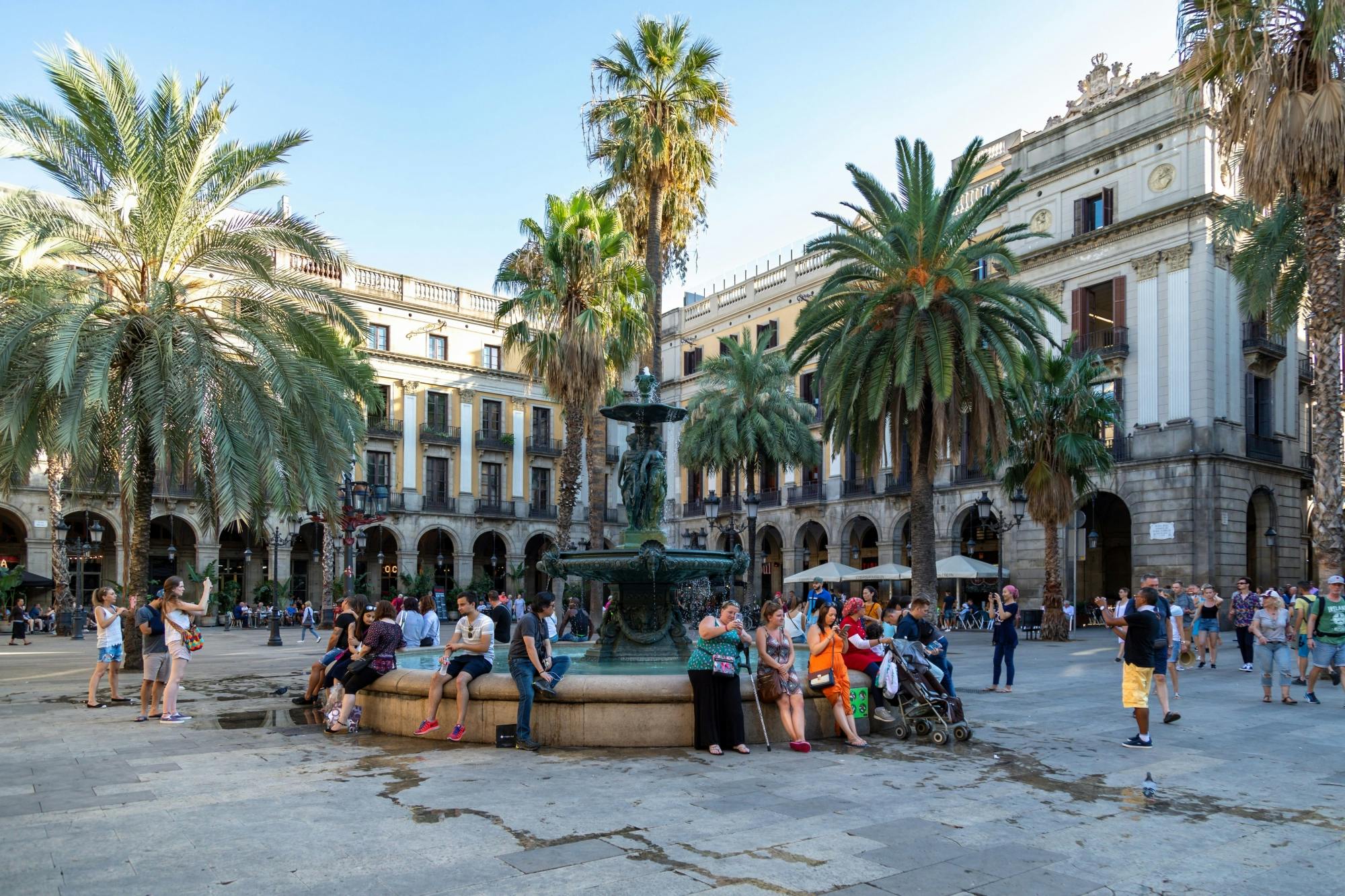 Barcelona City Tour with Poble Espanyol Entry