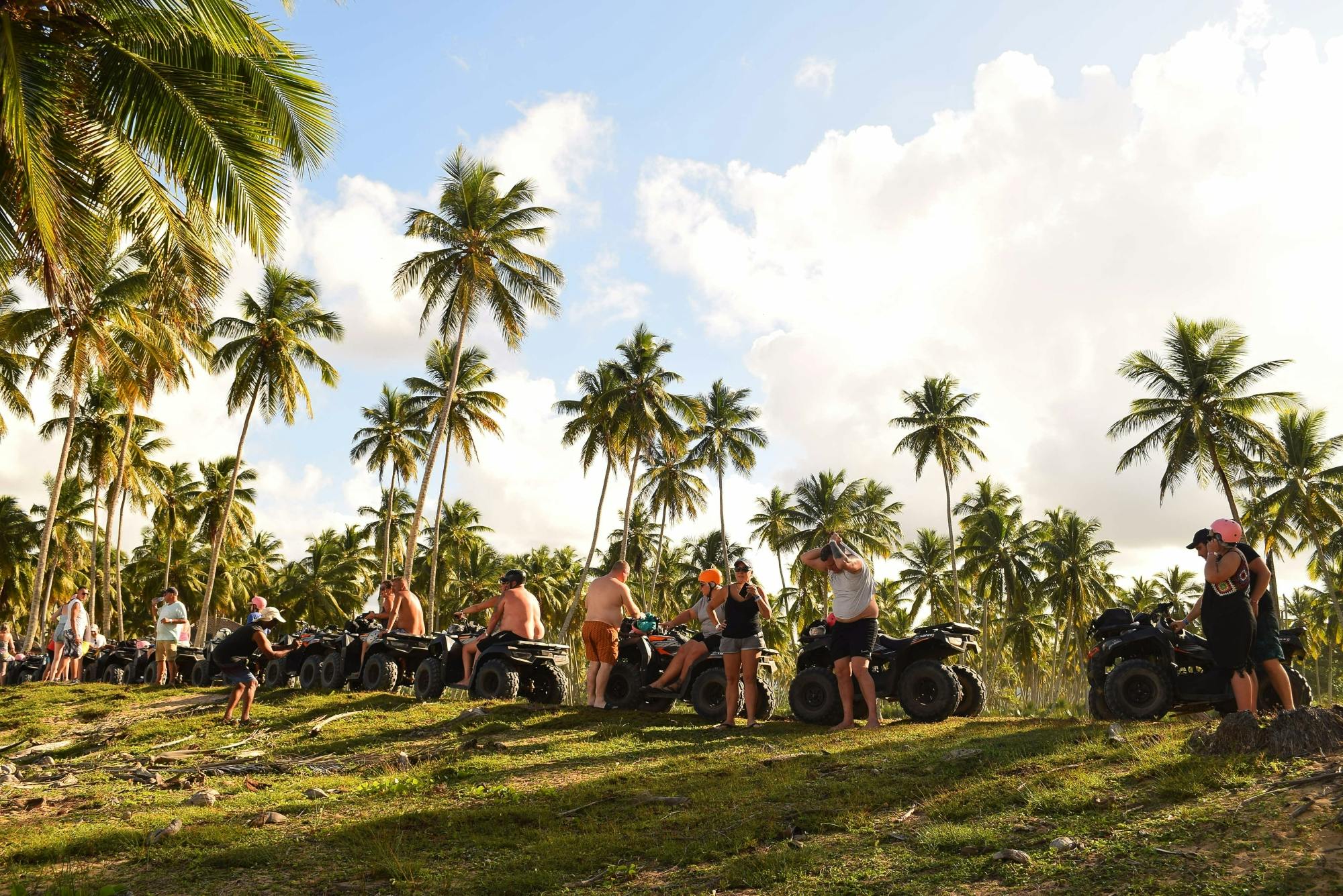 Full-day 4x4 tour in Dominican Republic with Montana Redonda visit