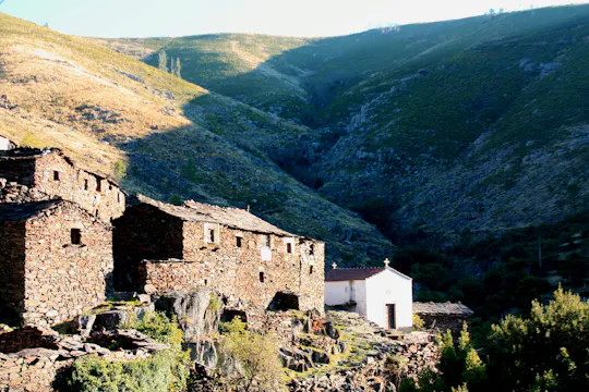 Mijndorpen en Drave 4×4-tour vanuit Arouca met optionele lunch