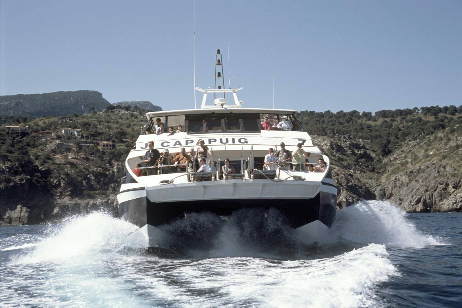 Boat Trip from Soller Harbour to Sa Calobra