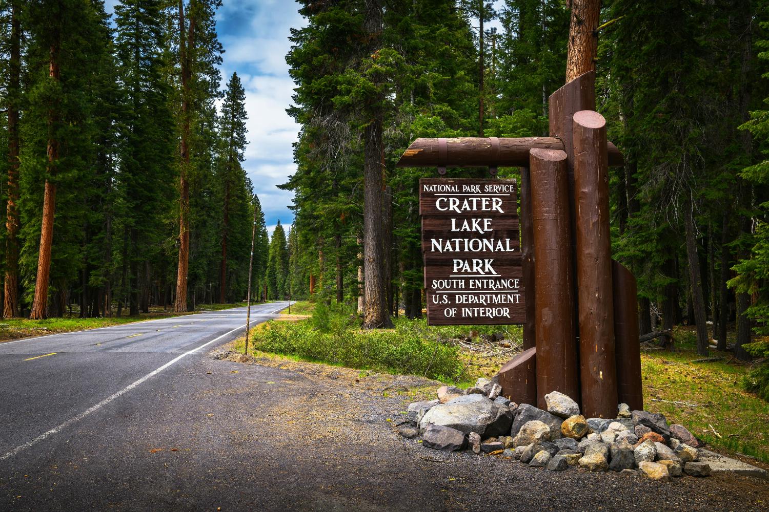 Self-guided audio driving tour of Crater Lake National Park