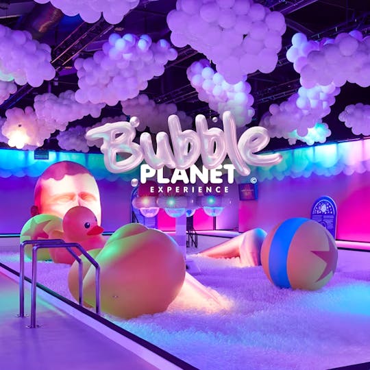 Immersives Bubble Planet-Erlebnis im American Dream