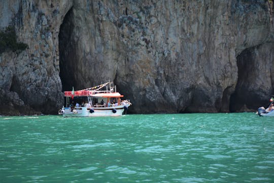 Excursion en bateau sur la Riviera d'Ulysse