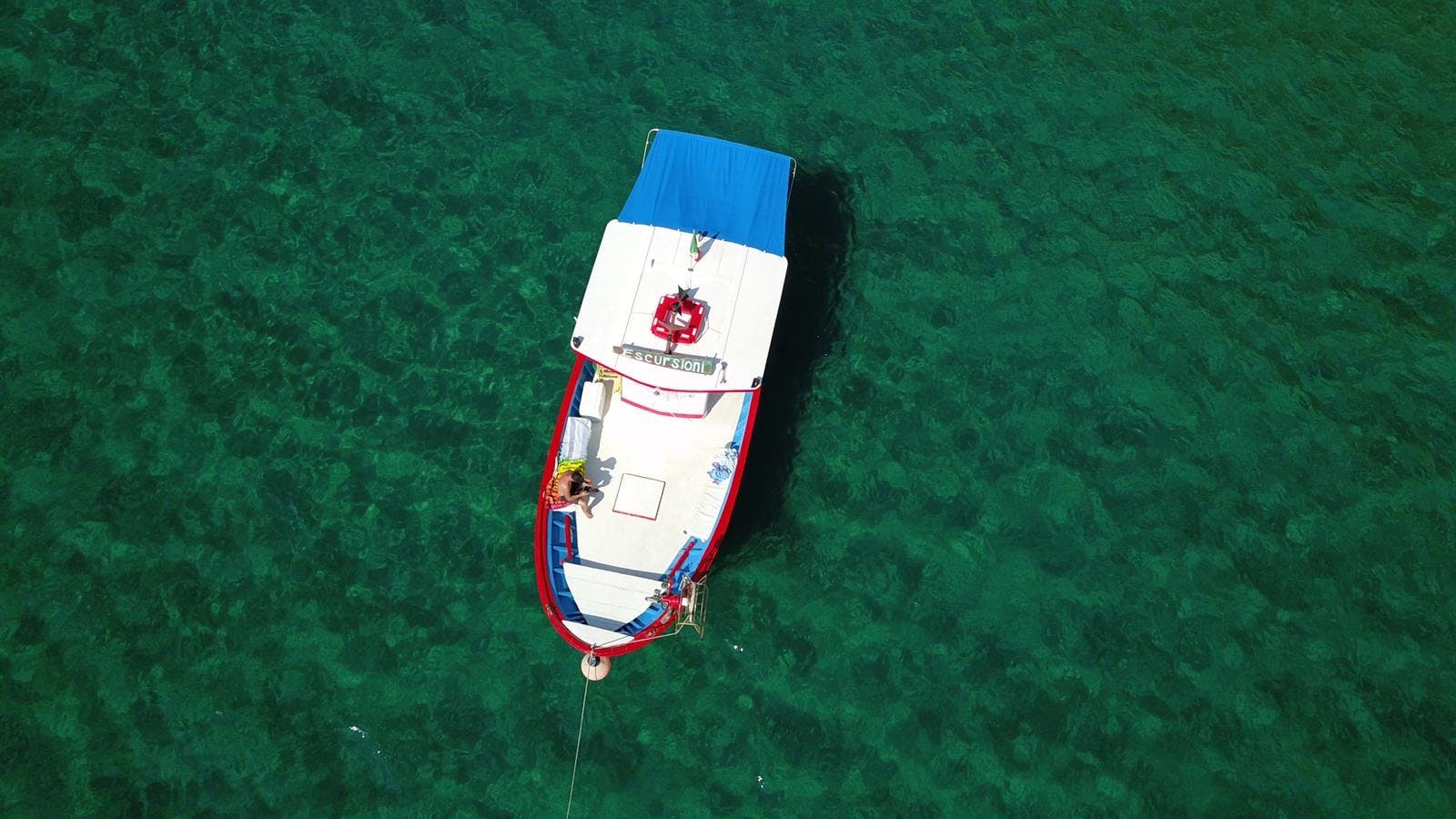 Blue Grotto in Sperlonga Private Boat Cruise