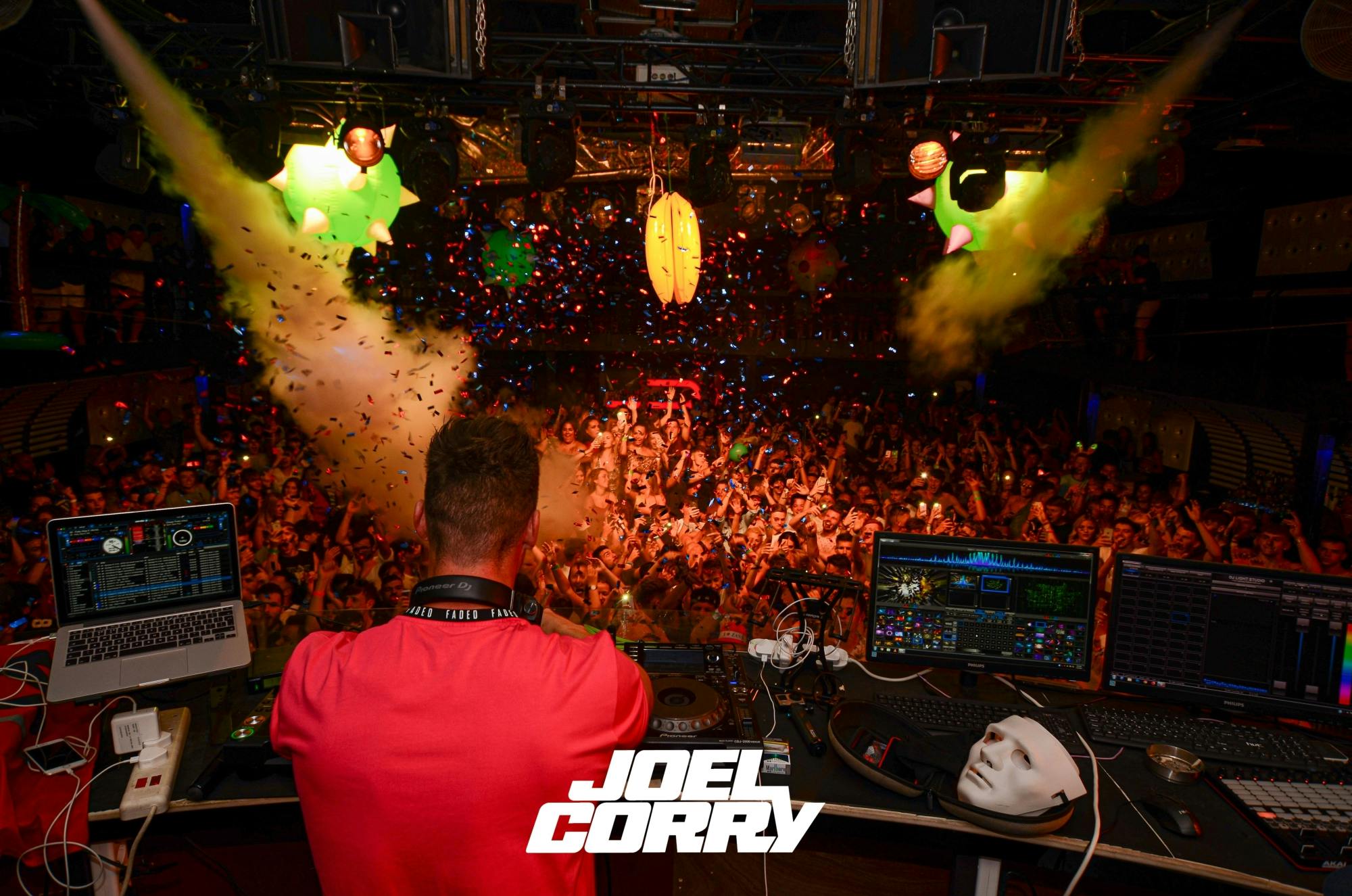 Scene Joel Corry DJ show at Rescue Club in Zante