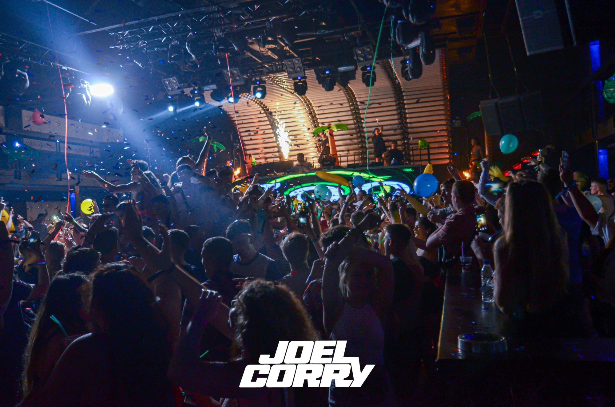 Scene Joel Corry DJ show at Rescue Club in Zante