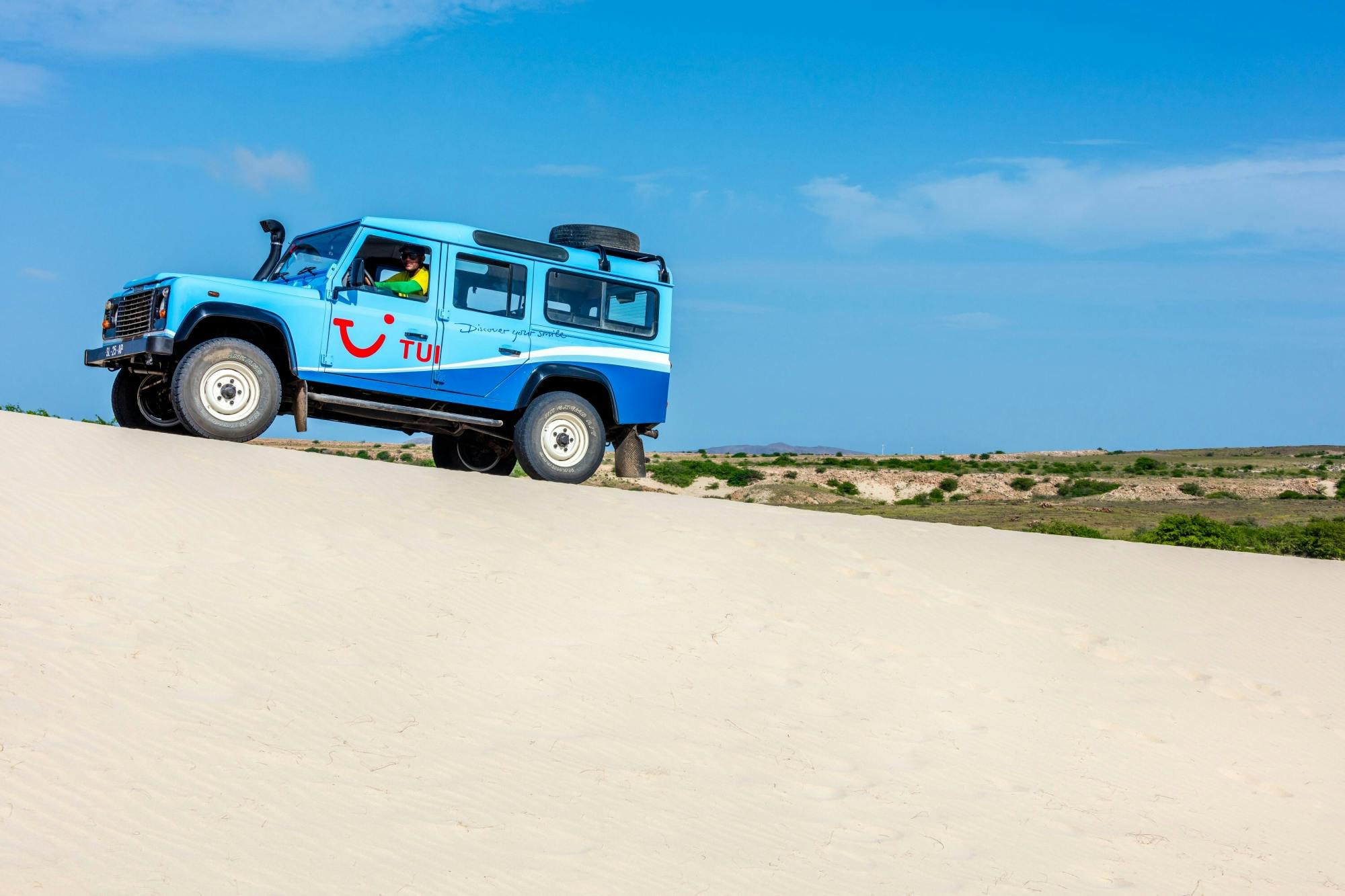 Boa Vista full-day 4x4 island tour with beachfront lunch