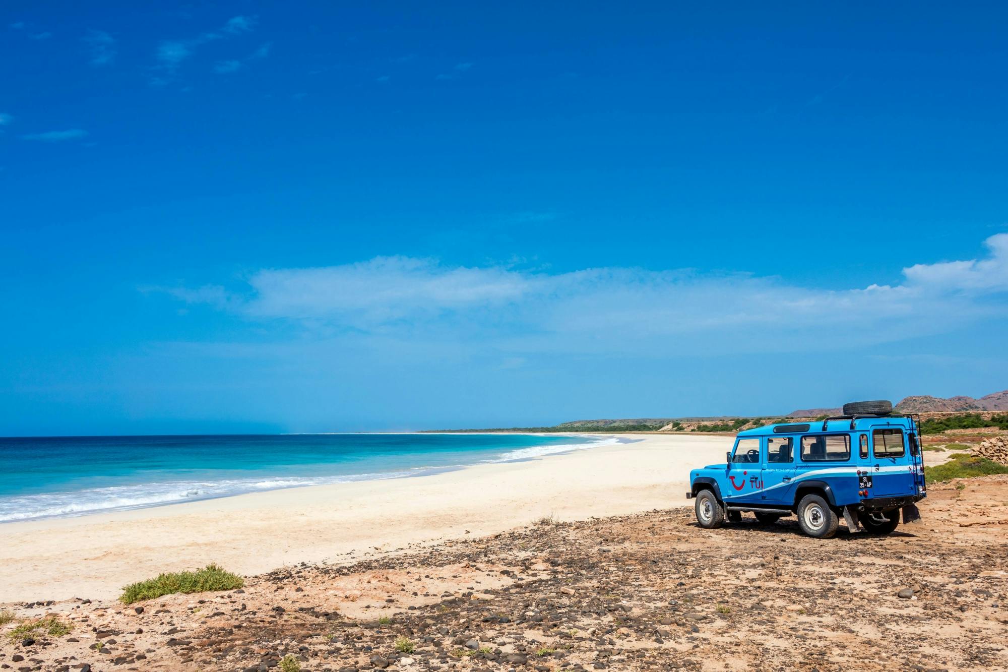 Boa Vista full-day 4x4 island tour with beachfront lunch