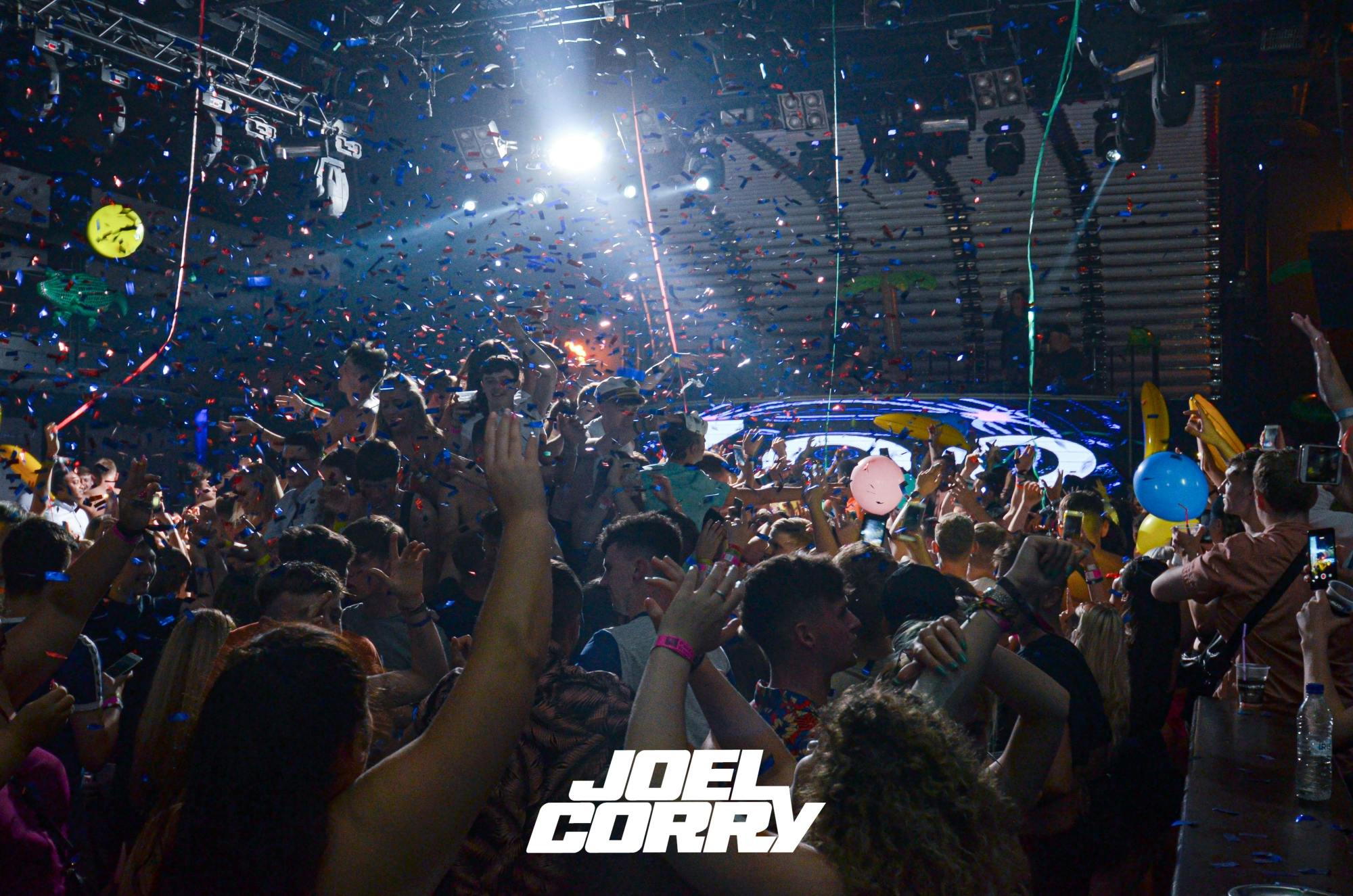 Scene Joel Corry DJ show at Rescue Club in Zante