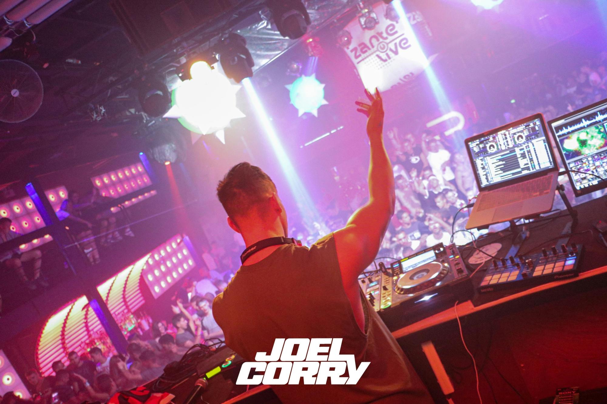 Scene Joel Corry DJ show at Rescue Club in Zante