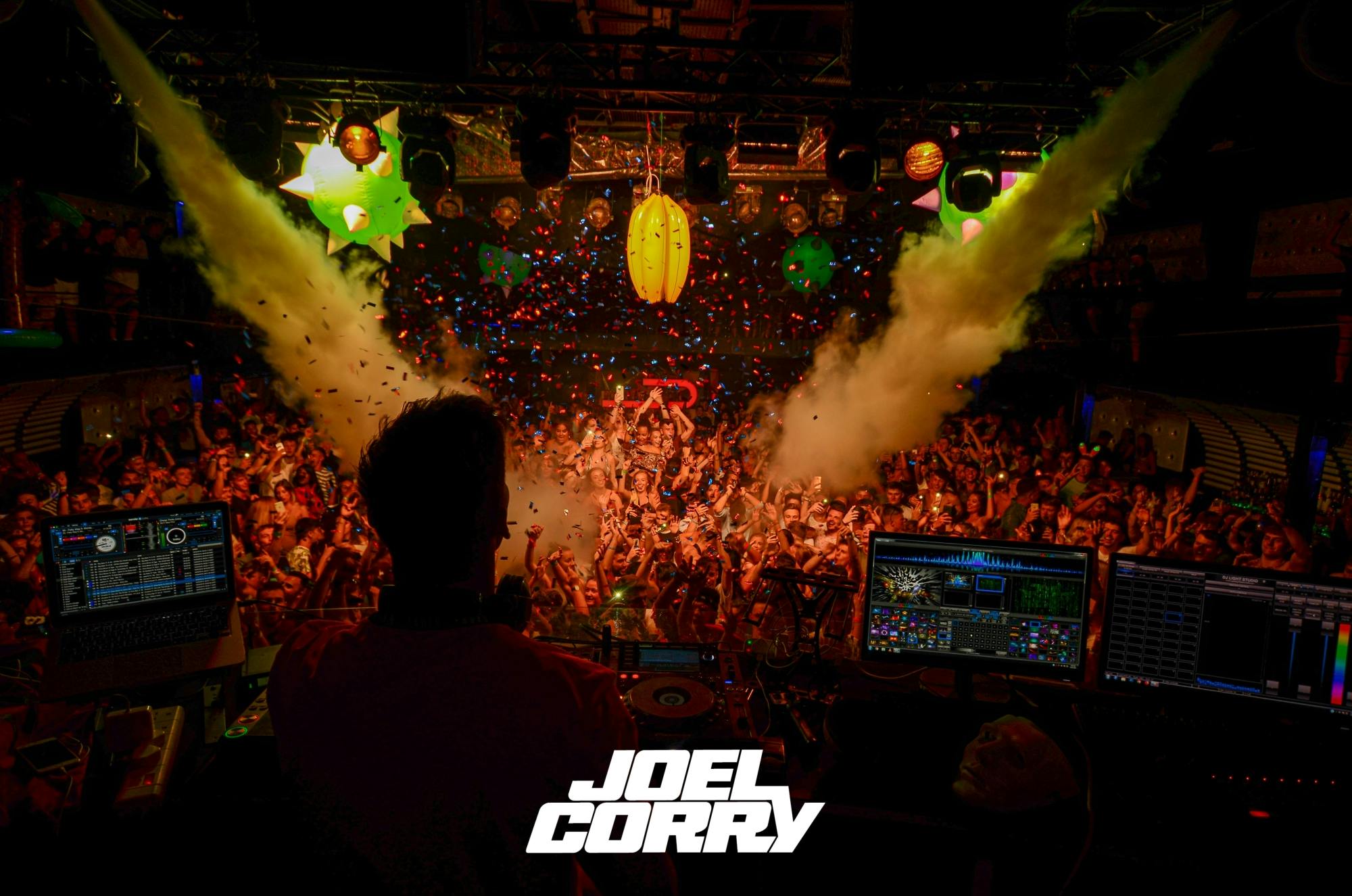 Scene Joel Corry DJ show at Rescue Club in Zante