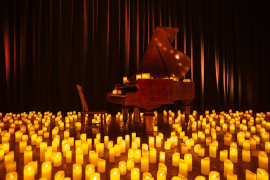 Esclusivo concerto serale di musica a candelabro al Convento Santo Domingo - solo con biglietto d'ingresso