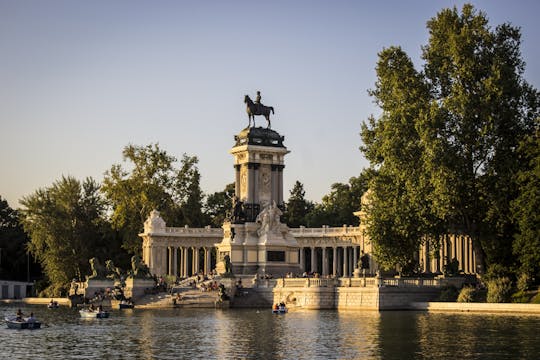 Wycieczka z przewodnikiem po Parque de El Retiro w Madrycie