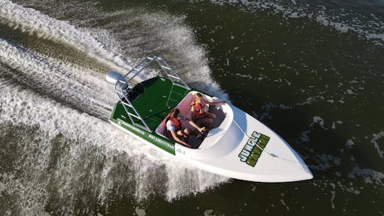 Mexican speedboat safari tour to Isla Blanca